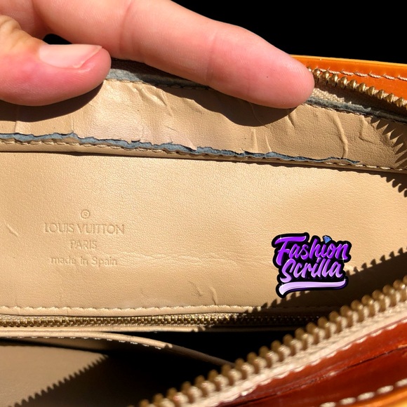 Louis Vuitton Cuir Monogram Vernis Leather Tote Bag - Picture 8 of 16